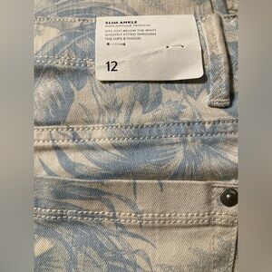 J. Jill NWT 12 slim ankle tropical island palm authentic fit jeans